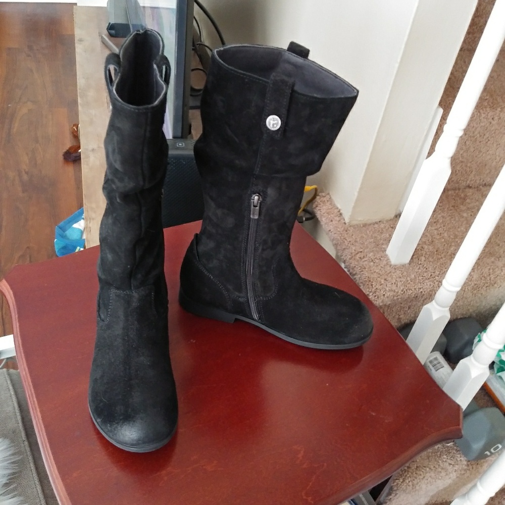 Birkenstock black suede boots NWOT